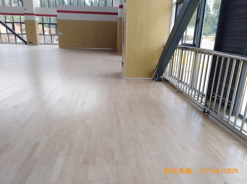 云南倪家營(yíng)第三小學(xué)籃球館體育地板安裝案例4