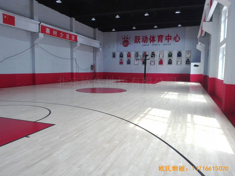 吉林琿春躍動體育中心運(yùn)動地板安裝案例0