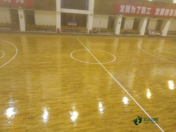 體育運(yùn)動木地板廠家哪家好3